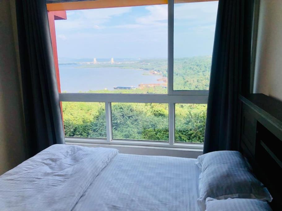 Lovely 2-Bedroom Sea View Serviced Apartment Dabolim Goa Екстер'єр фото